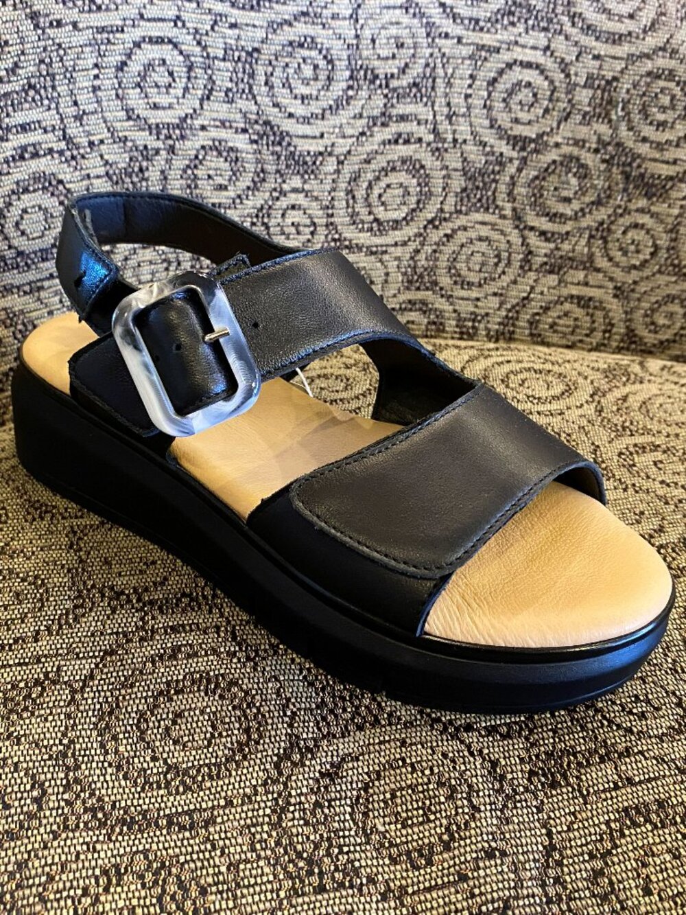 Eric Michael - Luisa Black - Multiple Sizes (NEW W/ BOX)